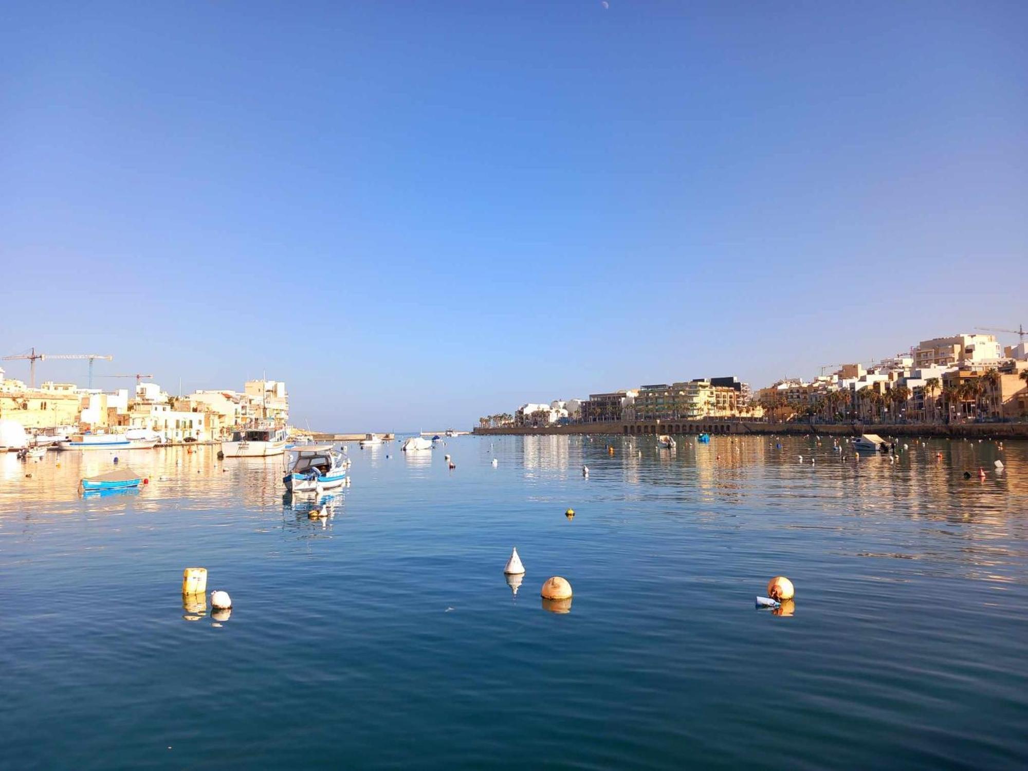 Large, 3 Bedroom Apartment In Marsascala Marsaskala Exterior photo